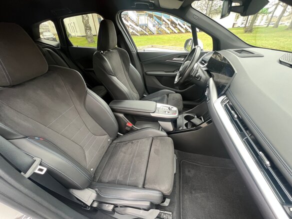 2022 BMW 2 серии Active Tourer 218i U06, белый, 3199000 рублей - вид 31
