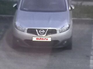 2010 Nissan Qashqai I Рестайлинг, серебристый, 1260000 рублей, вид 1