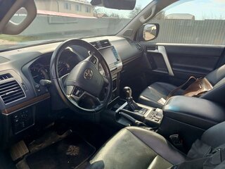 2022 Toyota Land Cruiser Prado 150 Series Рестайлинг 3, чёрный, 6200000 рублей, вид 5
