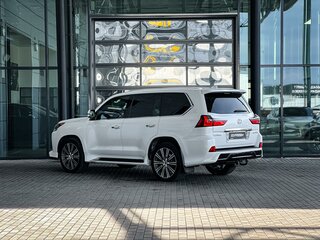 2015 Lexus LX 450d III Рестайлинг 2, белый, 6450000 рублей, вид 5