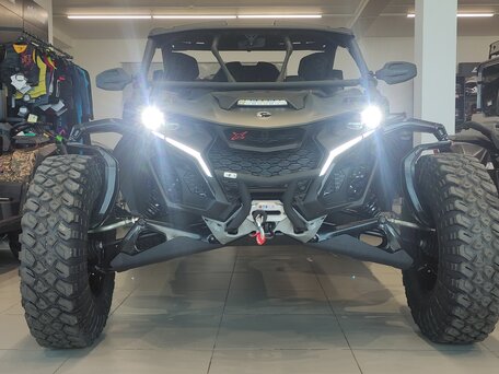2026 BRP Can-Am Maverick R X RS SAS, зелёный, 6990000 рублей, вид 4