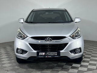 2014 Hyundai ix35 I Рестайлинг, серебристый, 1330000 рублей, вид 2