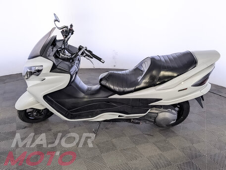 2010 Suzuki Burgman (SkyWave) 400, белый, 315000 рублей, вид 4