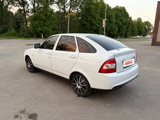 2015 Lada (ВАЗ) Priora I Рестайлинг, белый, 630000 рублей, вид 5
