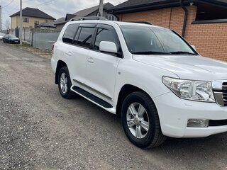 2009 Toyota Land Cruiser 200 Series, белый, 2600000 рублей, вид 3