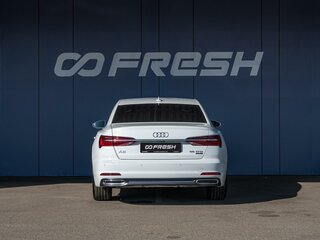 2018 Audi A6 55 TFSI V (C8), белый, 3585000 рублей, вид 4