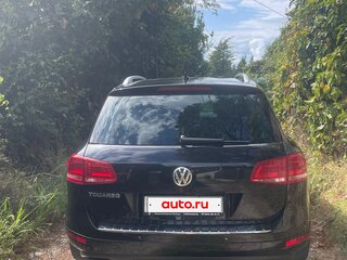 2013 Volkswagen Touareg II, чёрный, 1800000 рублей, вид 3