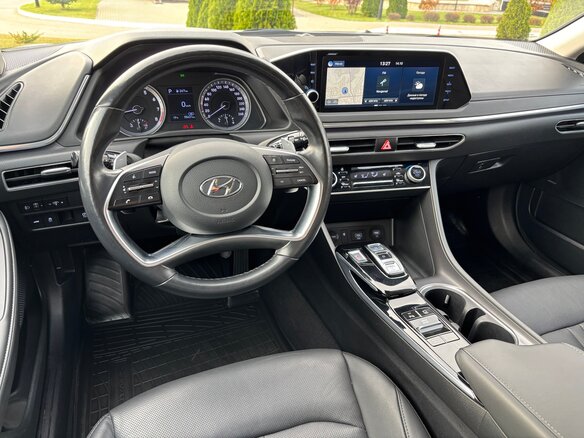 2020 Hyundai Sonata VIII (DN8), белый, 2355000 рублей - вид 17