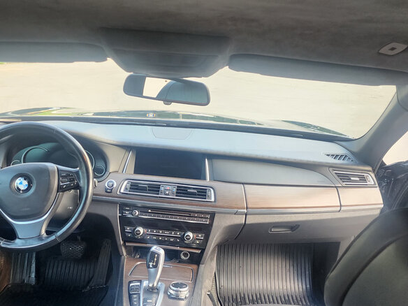2014 BMW 7 серии Long 750Li xDrive V (F01/F02/F04) Рестайлинг, чёрный, 2050000 рублей - вид 9