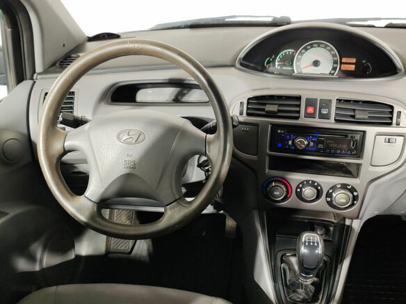 2007 Hyundai Matrix I Рестайлинг, серый, 290000 рублей - вид 10