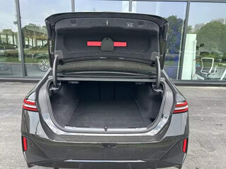 2026 BMW i5 M60 xDrive, чёрный, 8990000 рублей, вид 5
