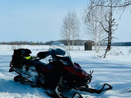 2011 BRP Ski-Doo Expedition SE 1200, красный, 1450000 рублей, вид 4