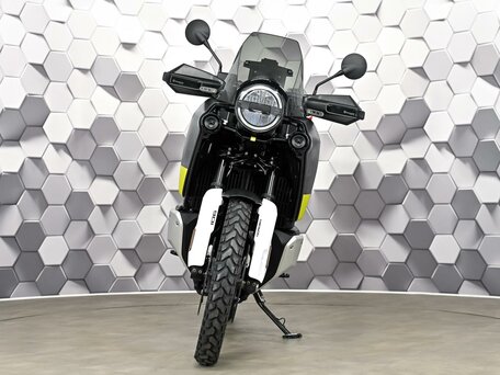 2022 Husqvarna Norden 901, чёрный, 1199000 рублей, вид 5