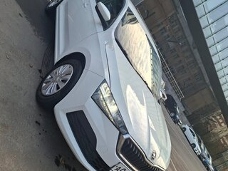 2021 Skoda Rapid II, белый, 1400000 рублей, вид 4