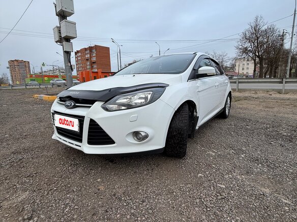 2011 Ford Focus III, белый, 500000 рублей