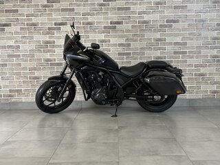 2023 Honda CMX 1100 Rebel, чёрный, 1125000 рублей, вид 3