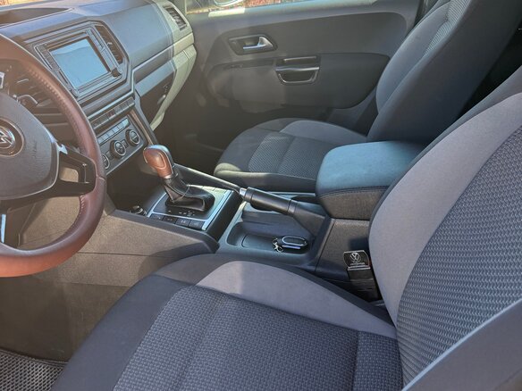 2016 Volkswagen Amarok I Рестайлинг, чёрный, 2350000 рублей - вид 8