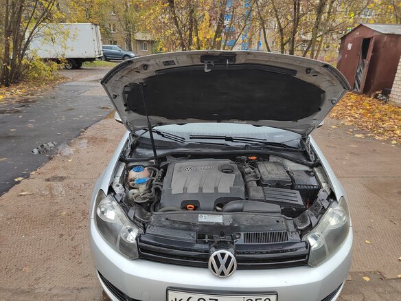 2010 Volkswagen Golf VI, серый, 750000 рублей - вид 22