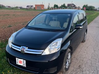 2011 Toyota ISis I Рестайлинг, чёрный, 1499000 рублей, вид 1