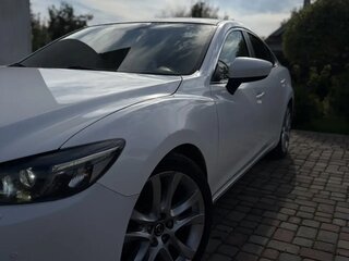 2015 Mazda 6 III (GJ) Рестайлинг, белый, 1900000 рублей, вид 4