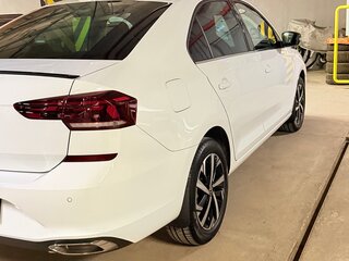 2021 Volkswagen Polo VI, белый, 2200000 рублей, вид 3