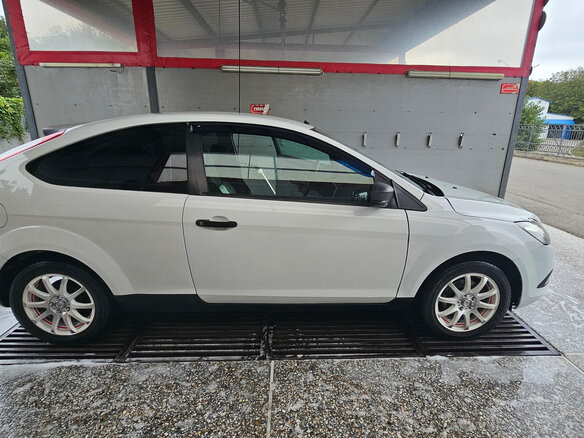 2009 Ford Focus II Рестайлинг, белый, 419000 рублей - вид 4