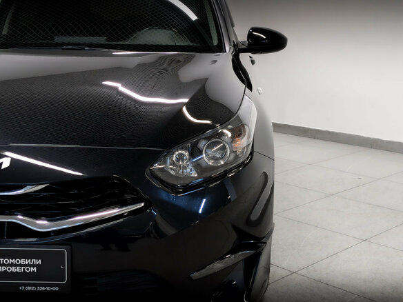 2021 Kia Ceed III Рестайлинг, чёрный - вид 16