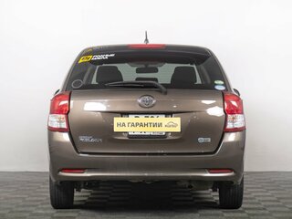 2015 Toyota Corolla Fielder XI (E160, E170, E180), коричневый, 1299000 рублей, вид 4
