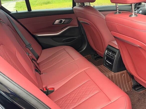 2023 BMW 3 серии 320i VII (G2x) Рестайлинг, чёрный, 3000444 рублей - вид 12