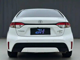 2022 Toyota Corolla Sporty XII (E210) Рестайлинг, чёрный, 1400000 рублей, вид 4