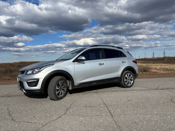 2019 Kia Rio X-Line IV, серебристый, 1680000 рублей - вид 12