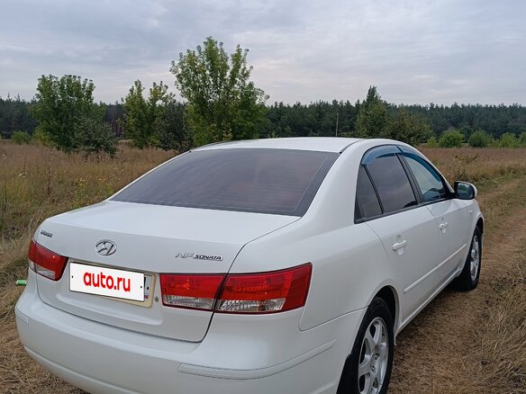 2010 Hyundai Sonata V (NF) Рестайлинг, белый, 620000 рублей - вид 2