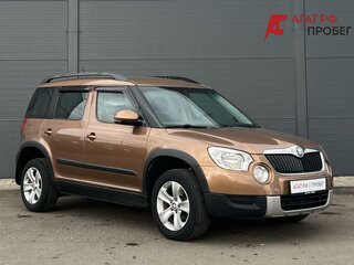 2013 Skoda Yeti I, оранжевый, 880000 рублей, вид 3