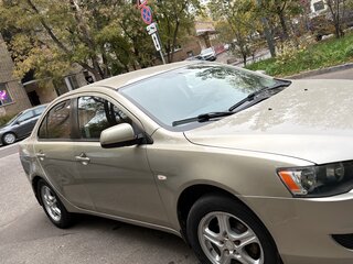 2008 Mitsubishi Lancer X, бежевый, 625000 рублей, вид 1