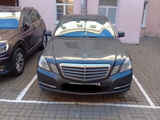 2011 Mercedes-Benz E-Класс 200 5G-Tronic IV (W212, S212, C207), серый, 1500000 рублей, вид 3