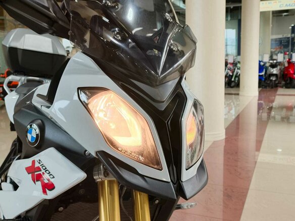 2016 BMW S 1000 XR, белый - вид 7