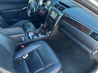 2015 Toyota Camry US Market VII (XV50) Рестайлинг, серебристый, 2040000 рублей, вид 5