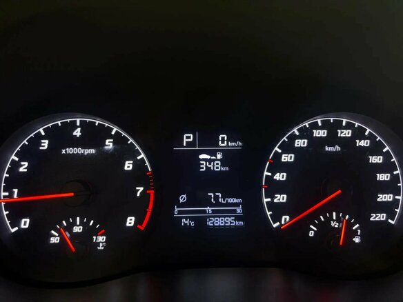 2022 Hyundai Solaris II Рестайлинг, белый, 1199000 рублей - вид 9