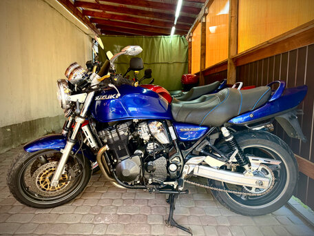 2002 Suzuki GSX 750, синий, 259000 рублей, вид 1