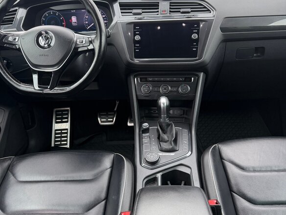 2018 Volkswagen Tiguan II, белый, 2150000 рублей - вид 6