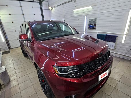 2021 Jeep Grand Cherokee SRT IV (WK2) Рестайлинг, красный, 9500000 рублей, вид 1