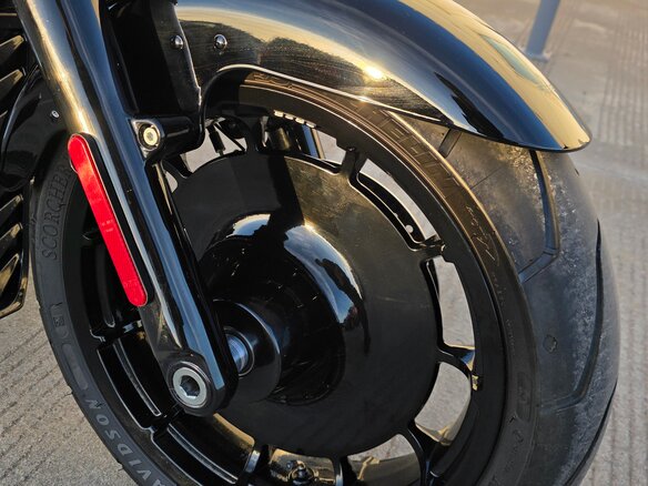 2024 Harley-Davidson Fat Boy, чёрный, 2249000 рублей - вид 20