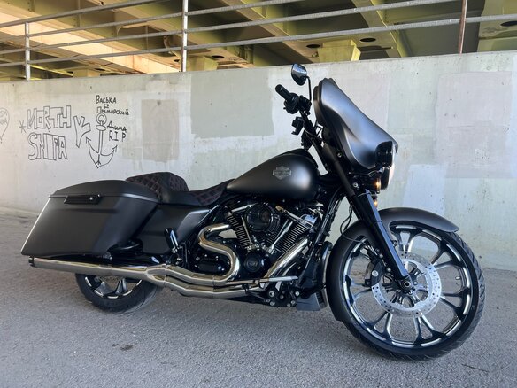 2020 Harley-Davidson Street Glide, серый, 2450000 рублей - вид 5