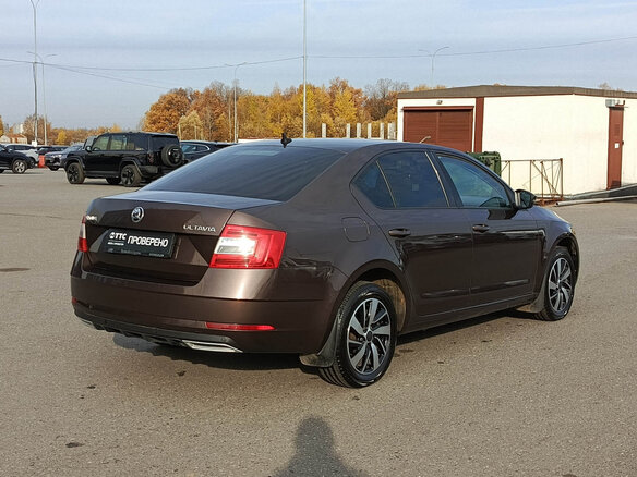 2017 Skoda Octavia III (A7) Рестайлинг, коричневый, 1349000 рублей - вид 4