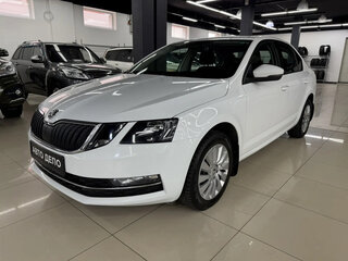 2019 Skoda Octavia III (A7) Рестайлинг, белый, 1590000 рублей, вид 1