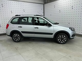 2026 Lada (ВАЗ) Granta Cross I Рестайлинг, серебристый, 1250000 рублей, вид 4