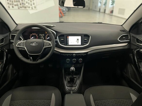 2026 Lada (ВАЗ) Vesta SW I Рестайлинг (NG), белый - вид 18
