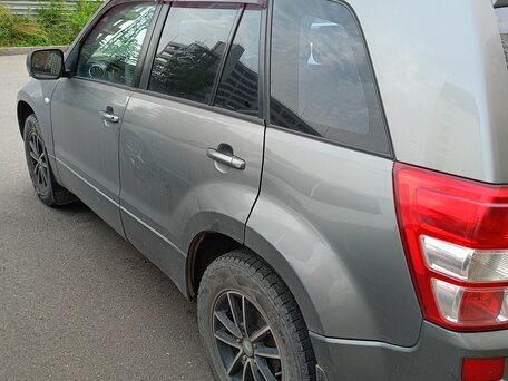 2005 Suzuki Grand Vitara II, серый, 550000 рублей, вид 3