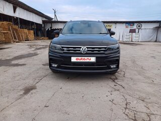 2018 Volkswagen Tiguan II, чёрный, 2150000 рублей, вид 2