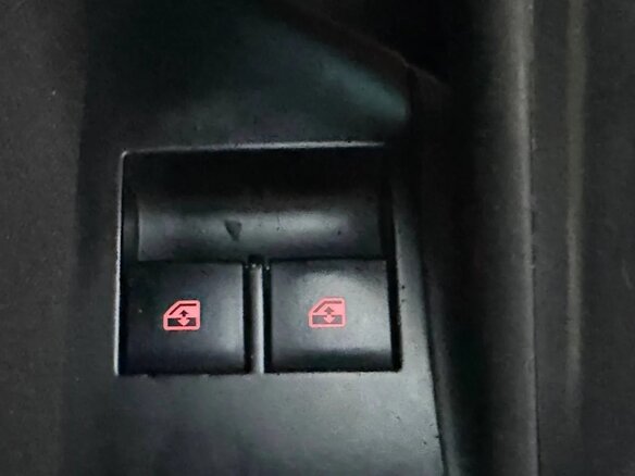 2012 Opel Astra J Рестайлинг, чёрный, 760000 рублей - вид 16